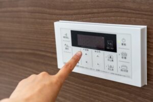 お風呂と給湯器/八戸市リフォーム会社フジケンザイ